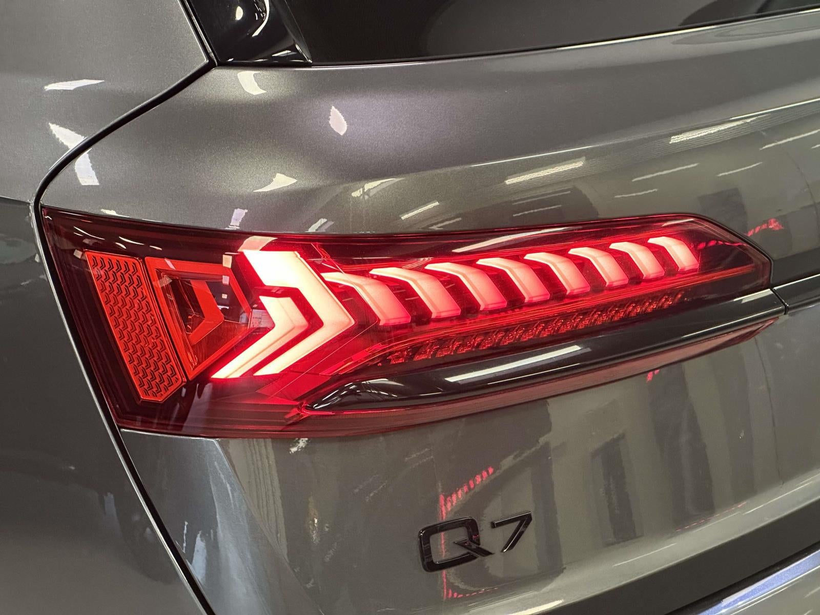 2024 Audi Q7 Prestige 55 TFSI quattro Tiptronic