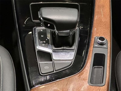 2023 Audi A4 Premium 40 TFSI quattro S tronic