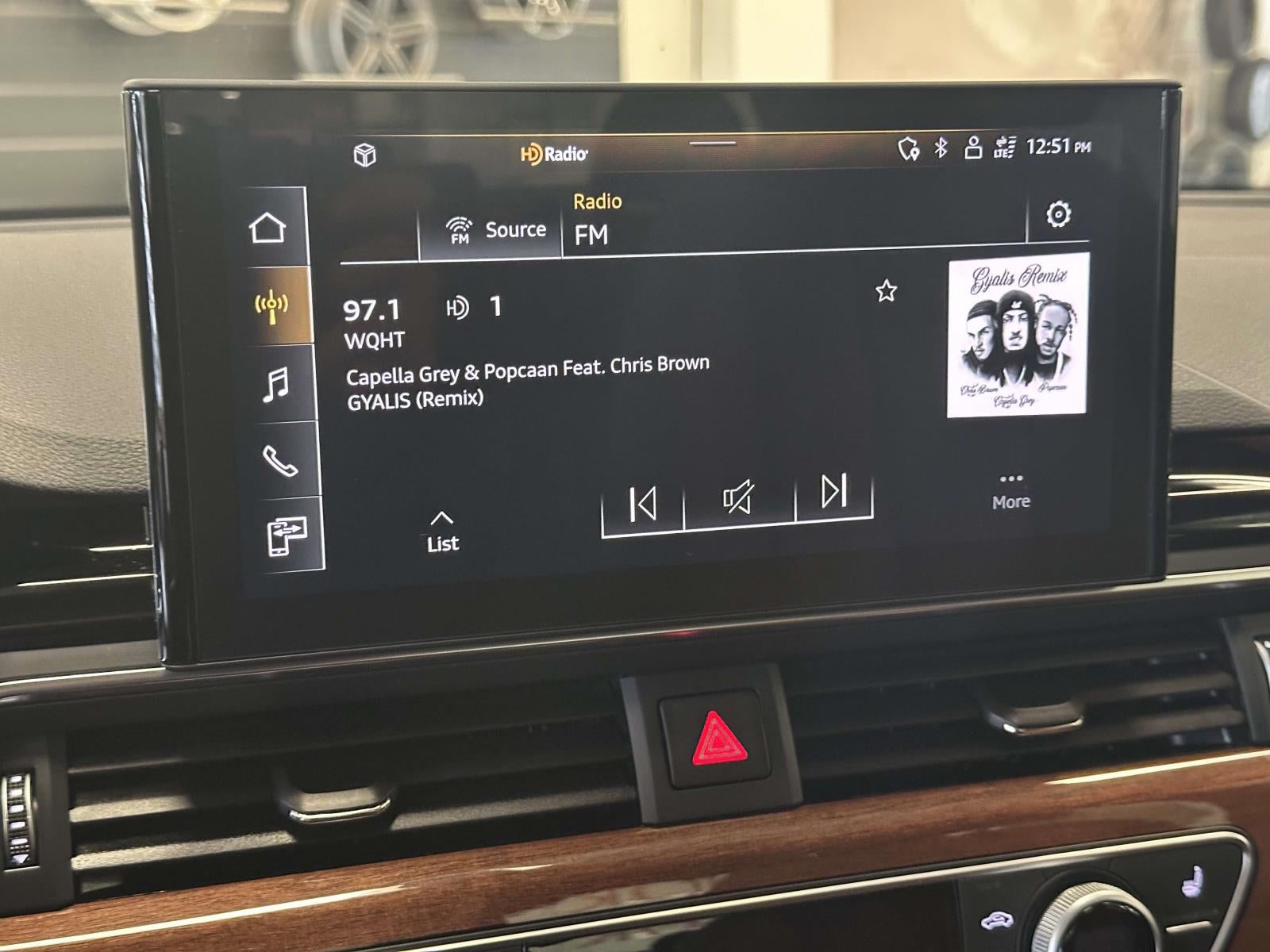 2023 Audi A4 Premium 40 TFSI quattro S tronic