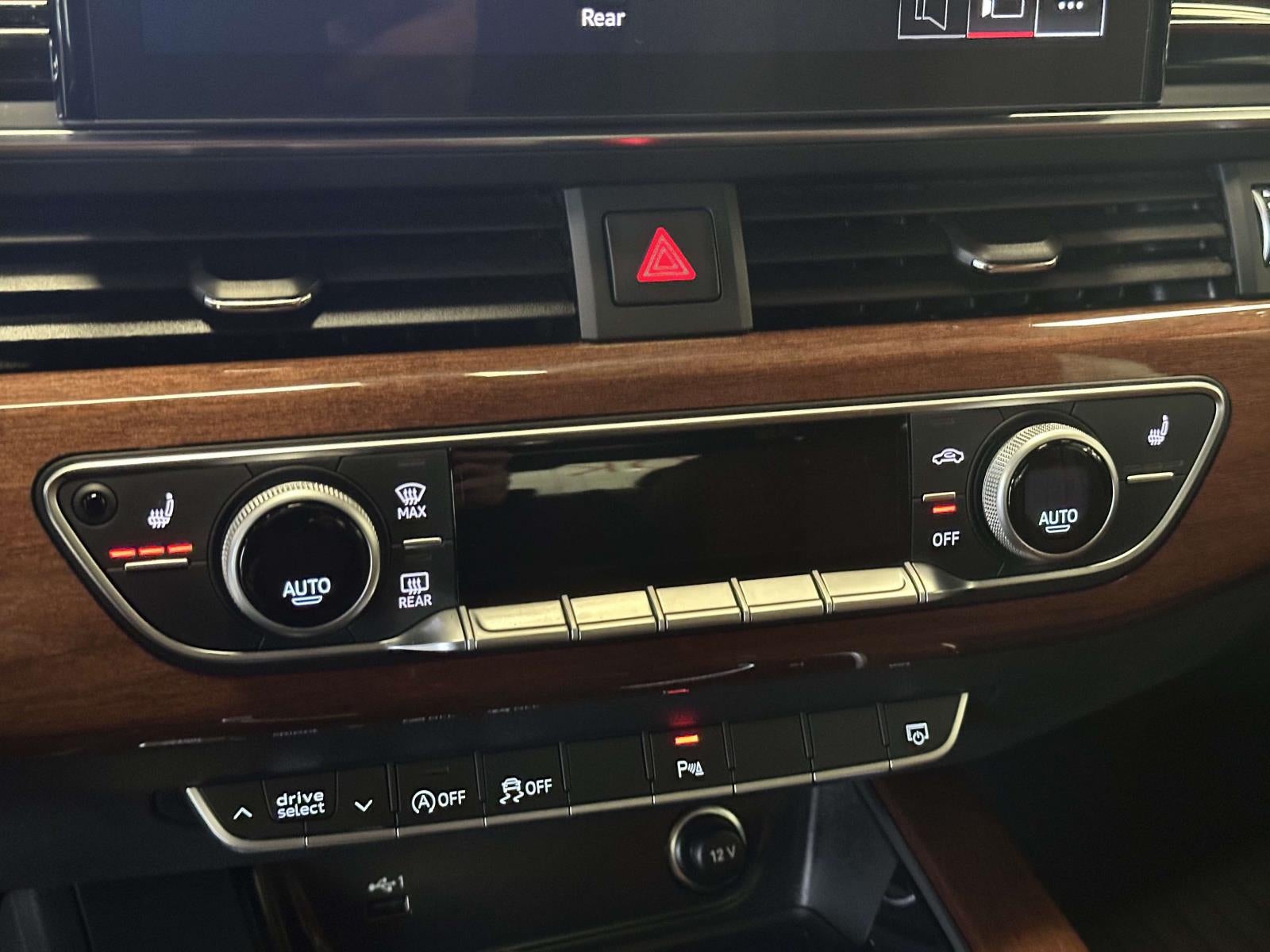 2023 Audi A4 Premium 40 TFSI quattro S tronic