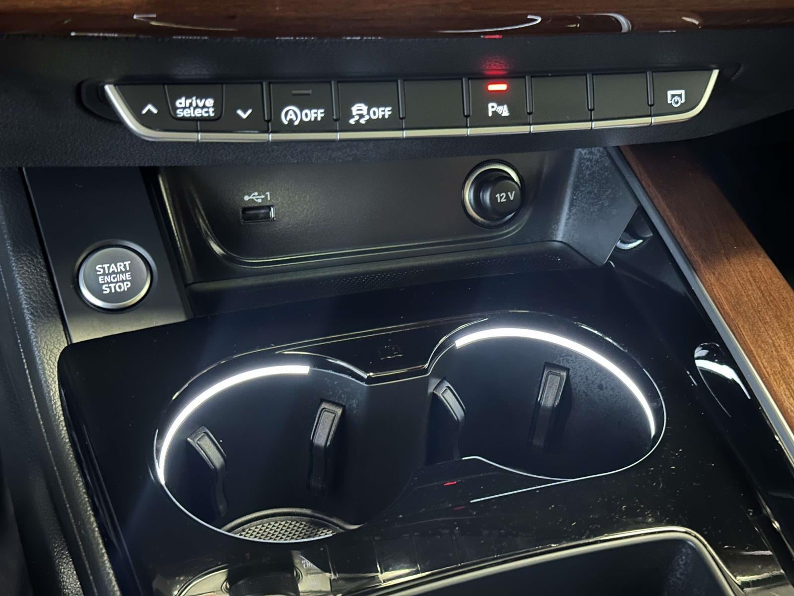 2023 Audi A4 Premium 40 TFSI quattro S tronic