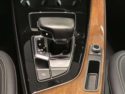 2023 Audi A4 Premium 40 TFSI quattro S tronic