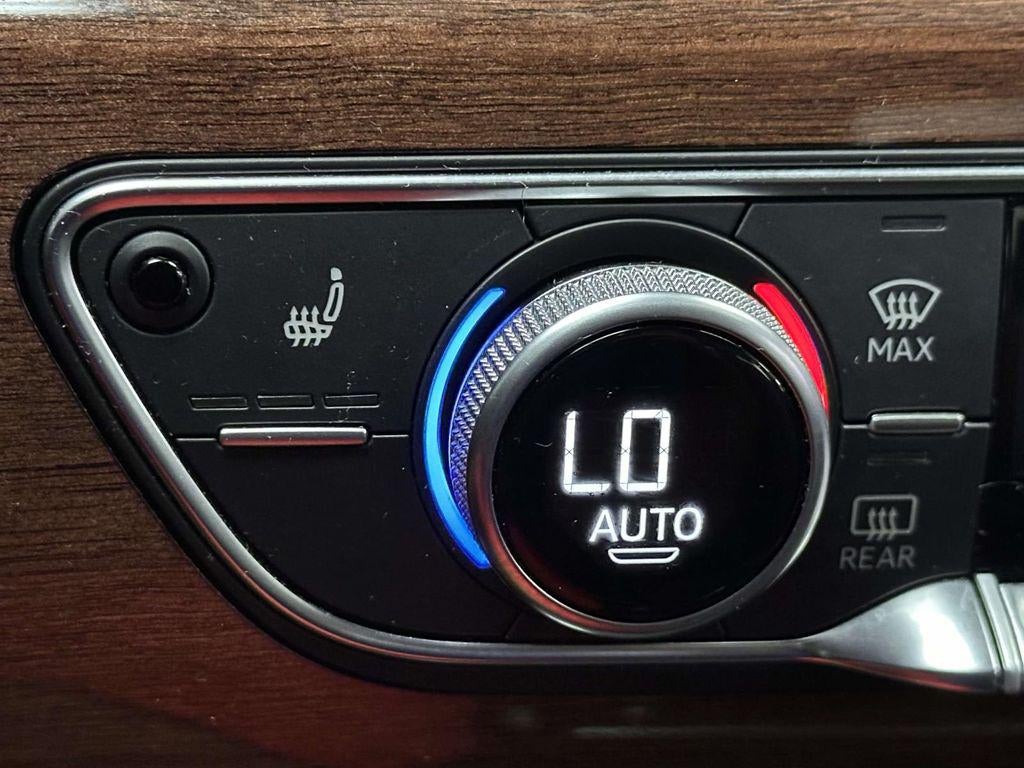 2023 Audi A4 Premium 40 TFSI quattro S tronic