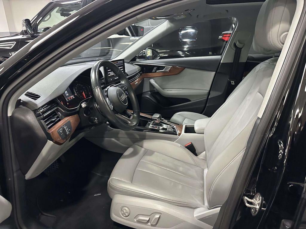 2022 Audi A4 Premium 40 TFSI quattro S tronic