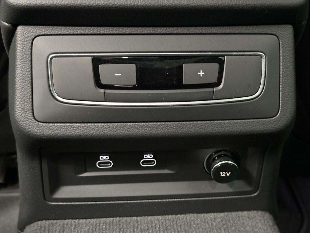 2023 Audi A6 Sedan Premium 45 TFSI quattro S tronic