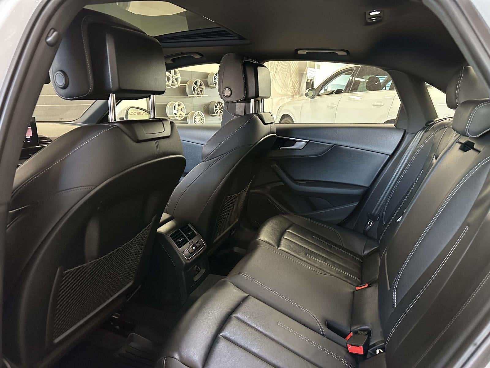 2024 Audi A4 Premium 45 TFSI S line quattro S tronic