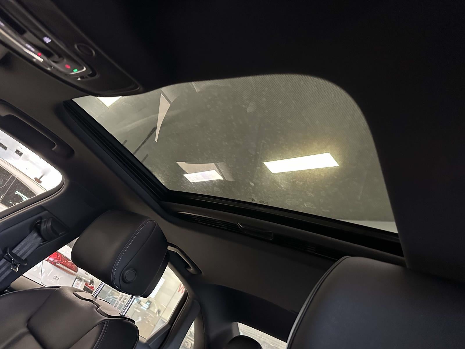 2024 Audi A4 Premium 45 TFSI S line quattro S tronic