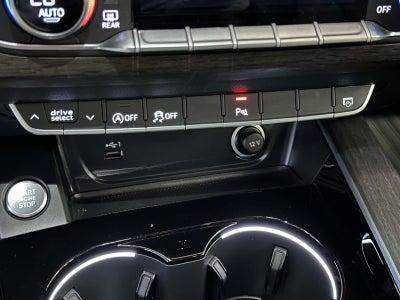 2024 Audi A4 Premium 45 TFSI S line quattro S tronic