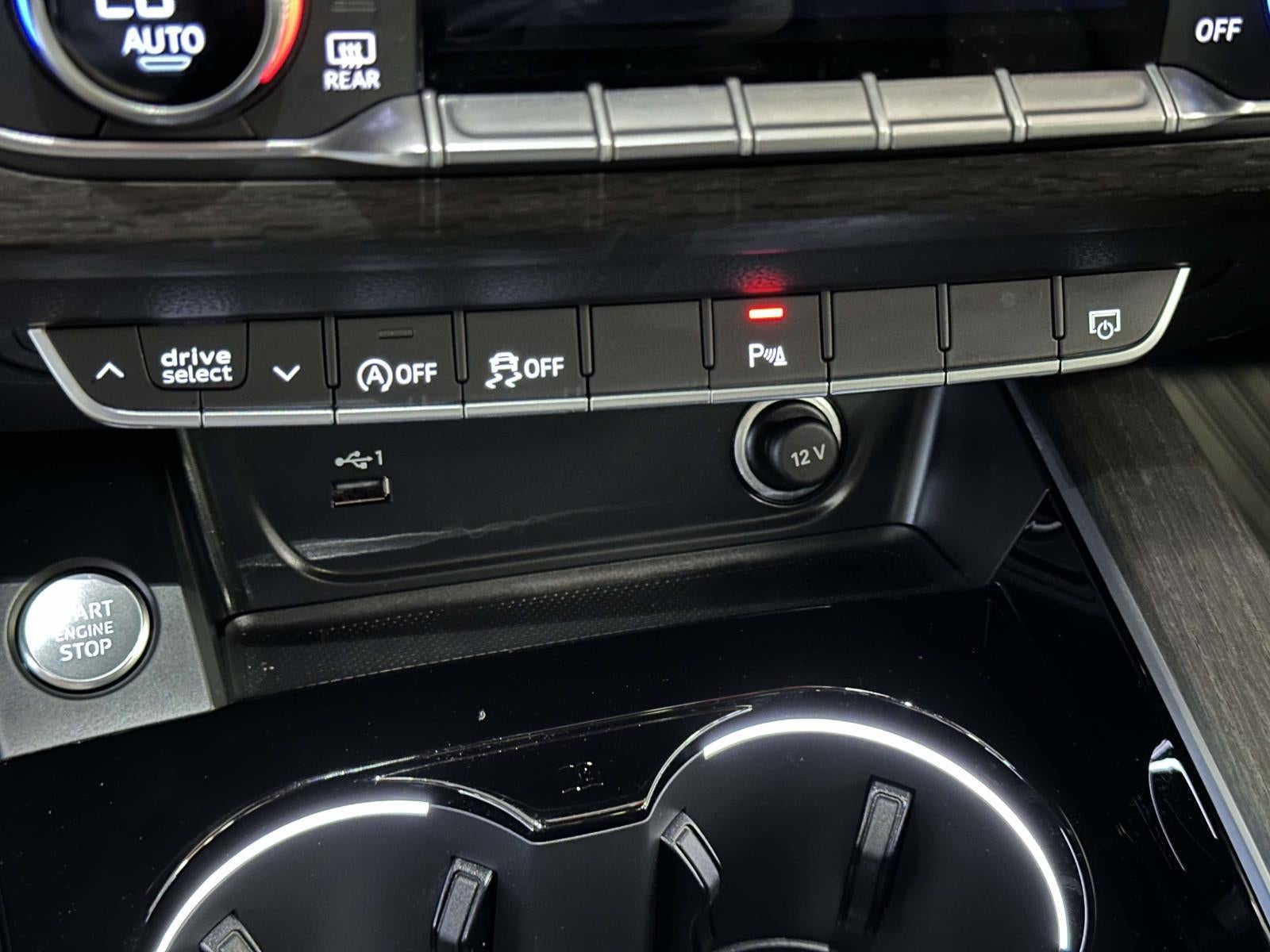 2024 Audi A4 Premium 45 TFSI S line quattro S tronic