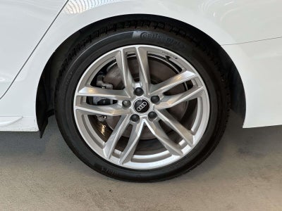 2024 Audi A4 Premium 45 TFSI S line quattro S tronic