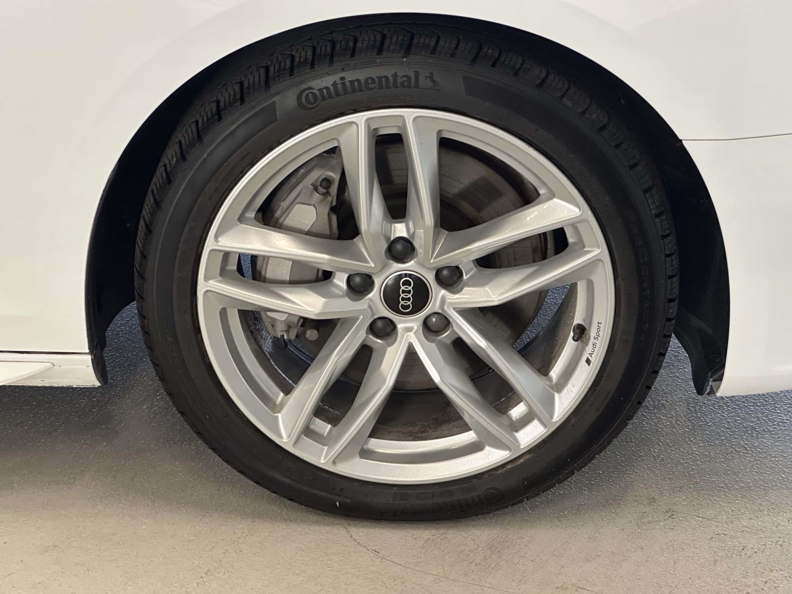 2024 Audi A4 Premium 45 TFSI S line quattro S tronic