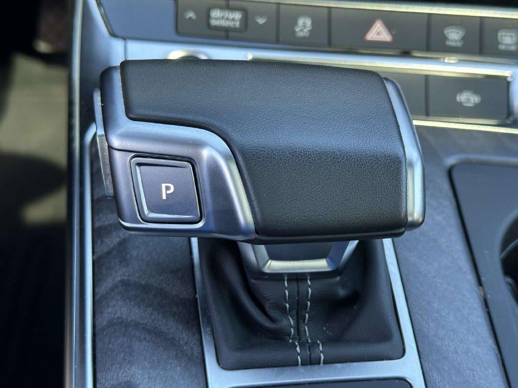2025 Audi A6 Premium Plus 45 TFSI quattro S tronic
