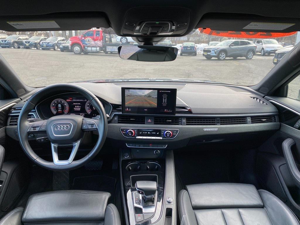 2024 Audi A4 Premium Plus 45 TFSI S line quattro S tronic
