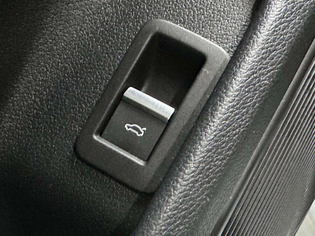 2023 Audi A4 Premium Plus 45 TFSI S line quattro S tronic