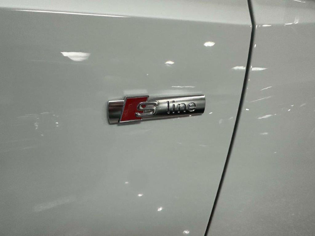 2023 Audi A4 Premium Plus 45 TFSI S line quattro S tronic