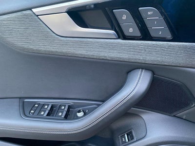 2024 Audi A4 Premium Plus 45 TFSI S line quattro S tronic