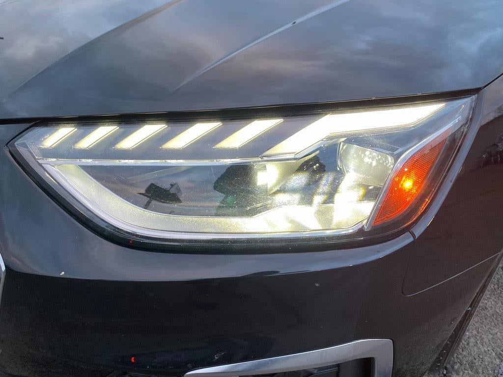 2024 Audi A4 Premium Plus 45 TFSI S line quattro S tronic