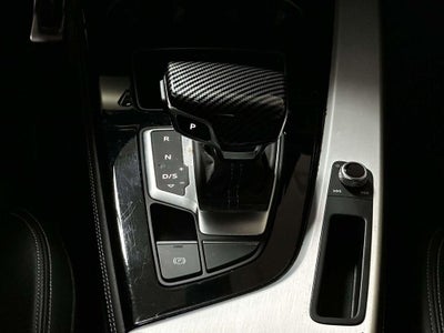 2023 Audi A4 Premium Plus 45 TFSI S line quattro S tronic