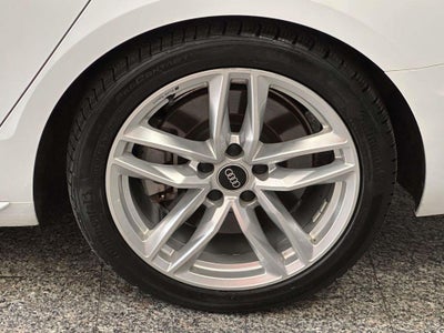 2024 Audi A4 Premium Plus 45 TFSI S line quattro S tronic
