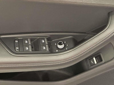 2024 Audi A4 Premium Plus 45 TFSI S line quattro S tronic