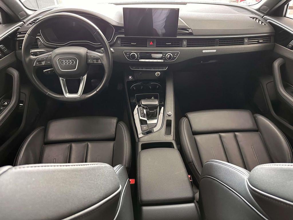 2024 Audi A4 Premium Plus 45 TFSI S line quattro S tronic
