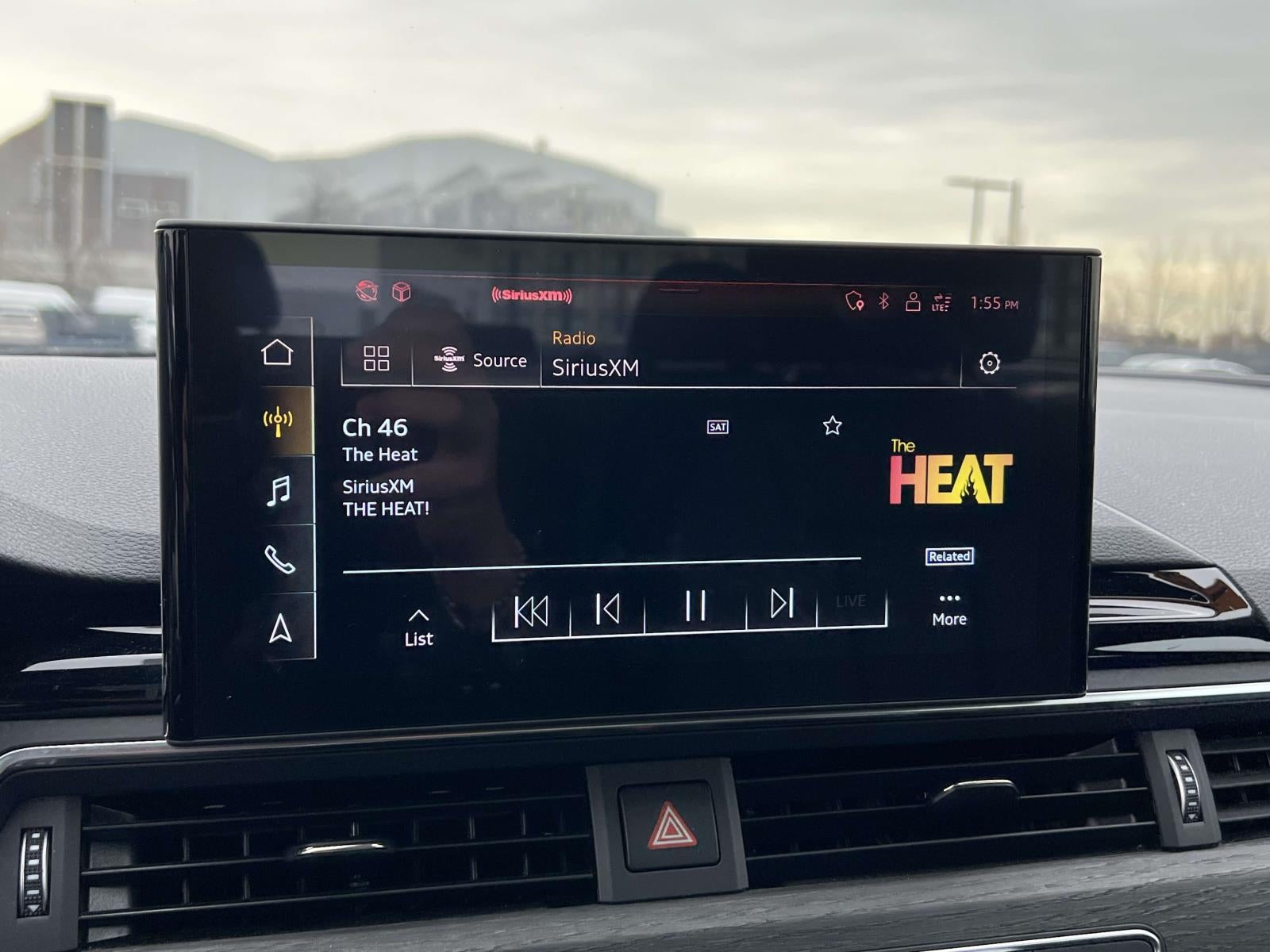 2023 Audi A4 Premium Plus 45 TFSI S line quattro S tronic