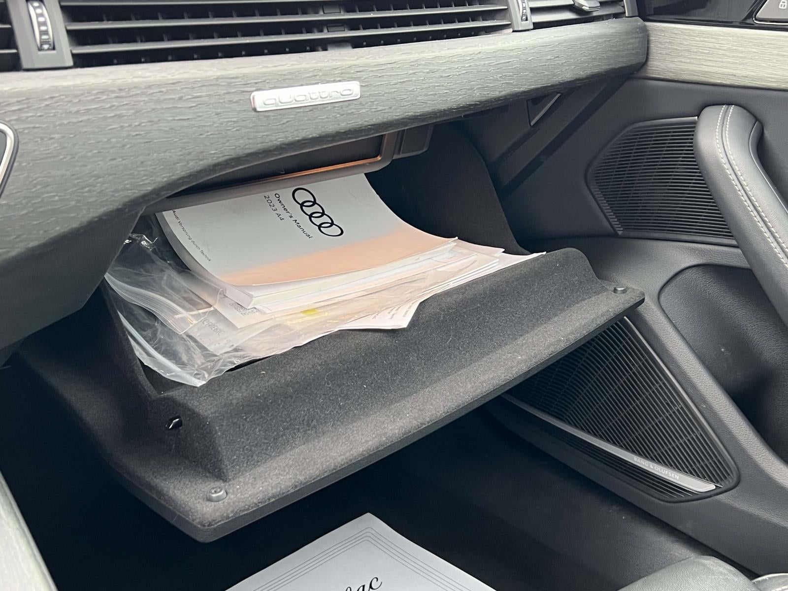 2023 Audi A4 Premium Plus 45 TFSI S line quattro S tronic