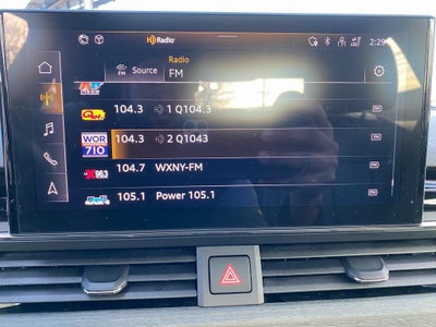 2024 Audi A4 Premium Plus 45 TFSI S line quattro S tronic