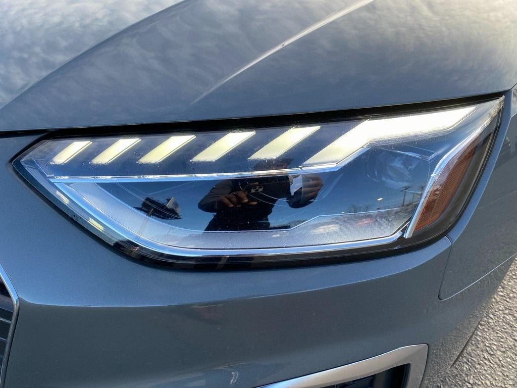 2024 Audi A4 Premium Plus 45 TFSI S line quattro S tronic