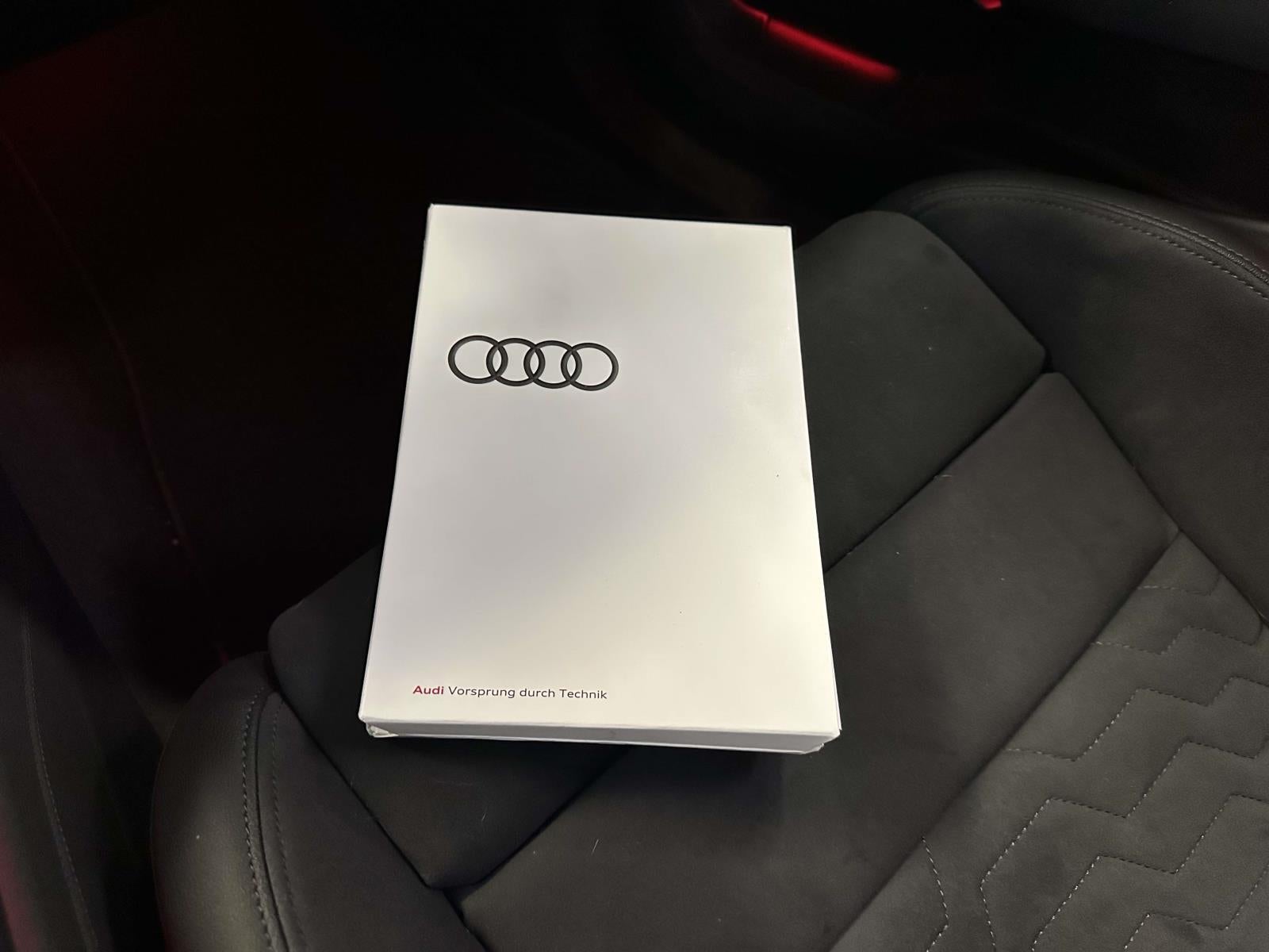2022 Audi e-tron GT Prestige quattro