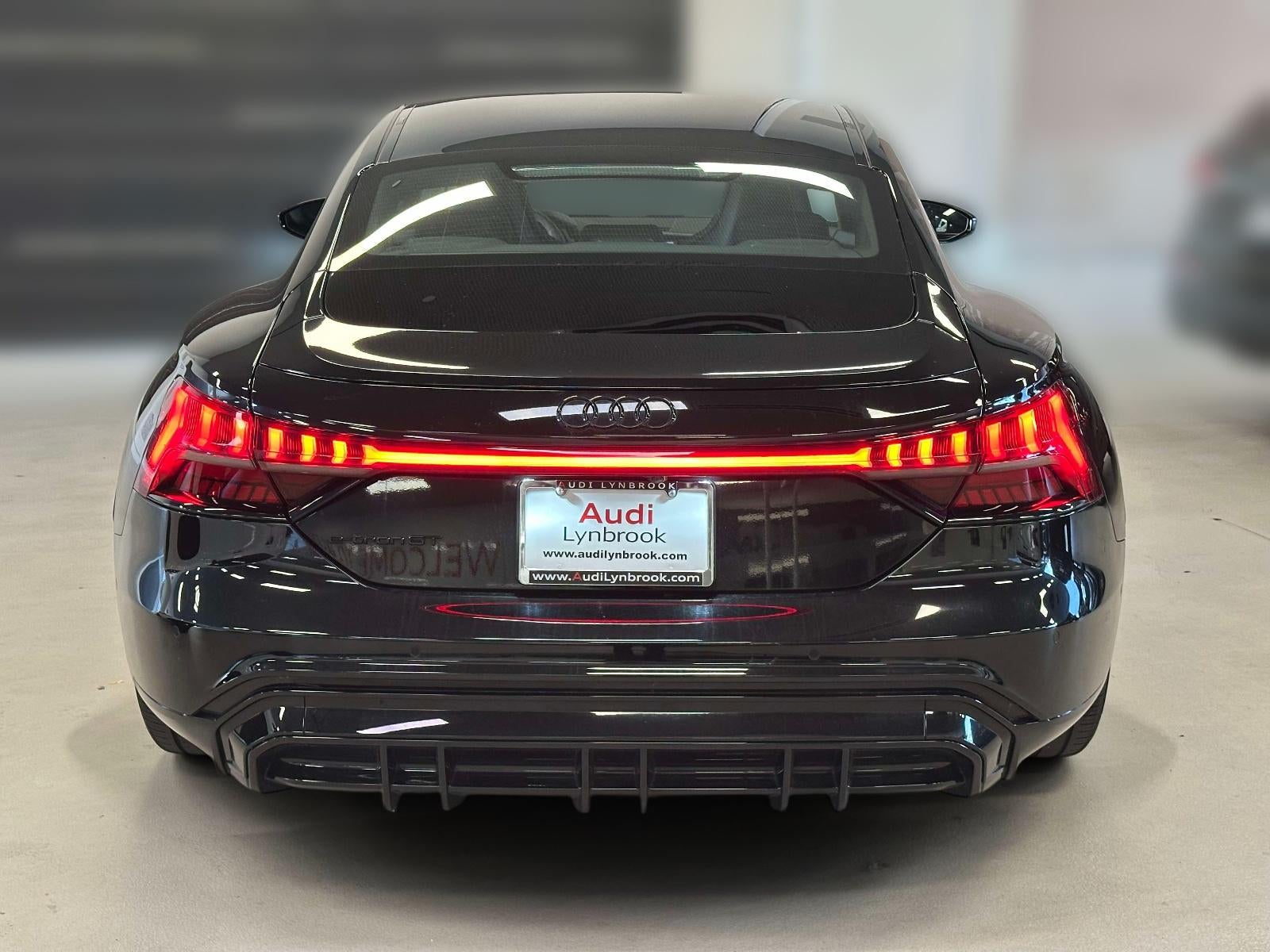 2022 Audi e-tron GT Prestige quattro