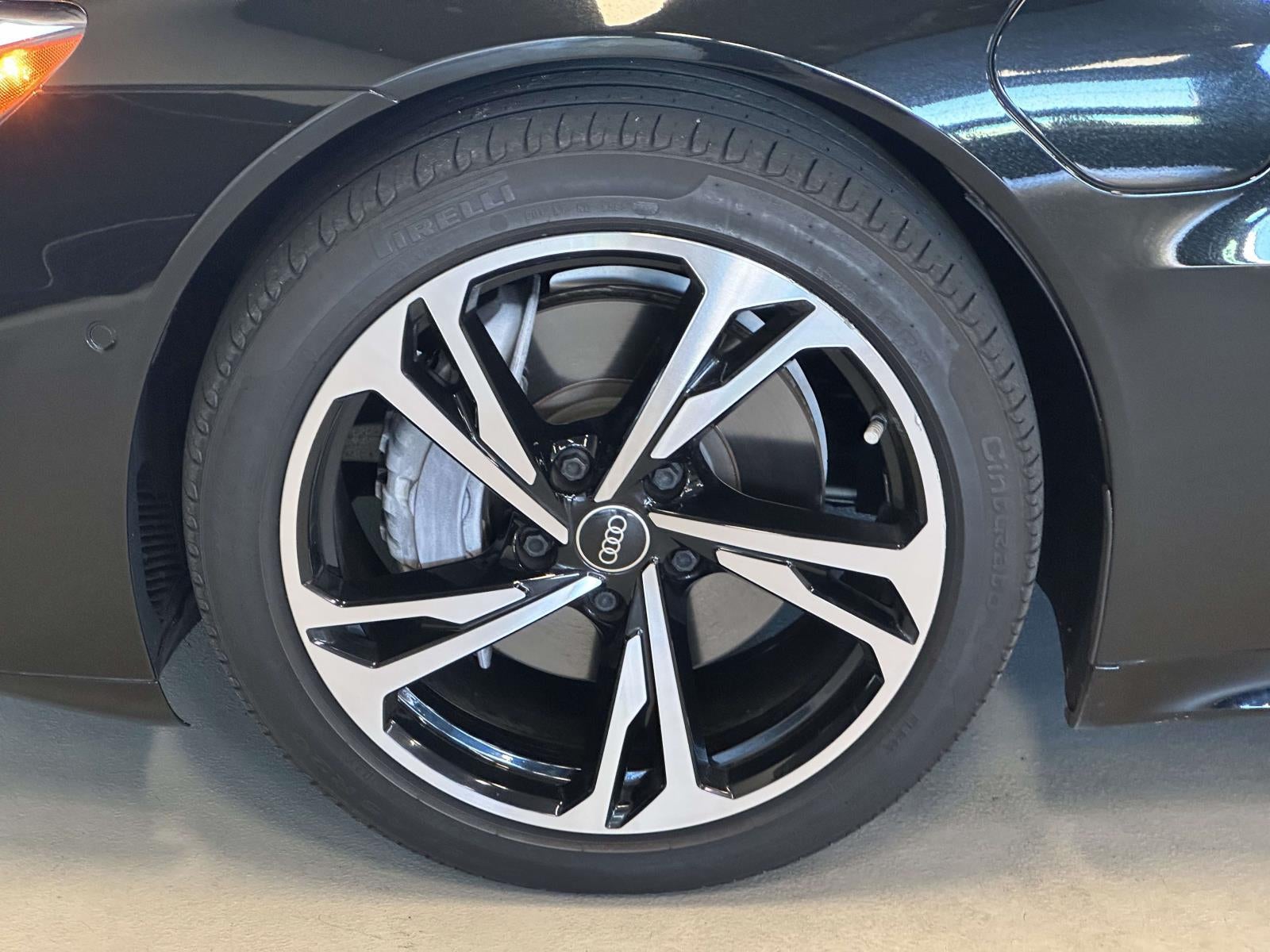 2022 Audi e-tron GT Prestige quattro