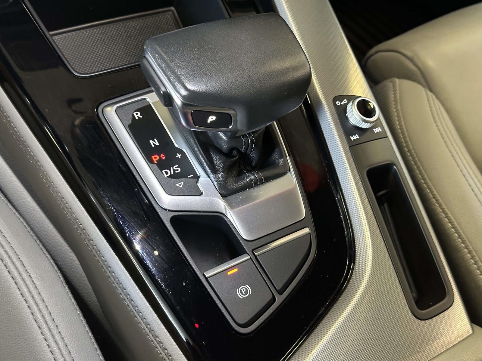 2023 Audi A5 Sportback Premium Plus 45 TFSI S line quattro S tronic