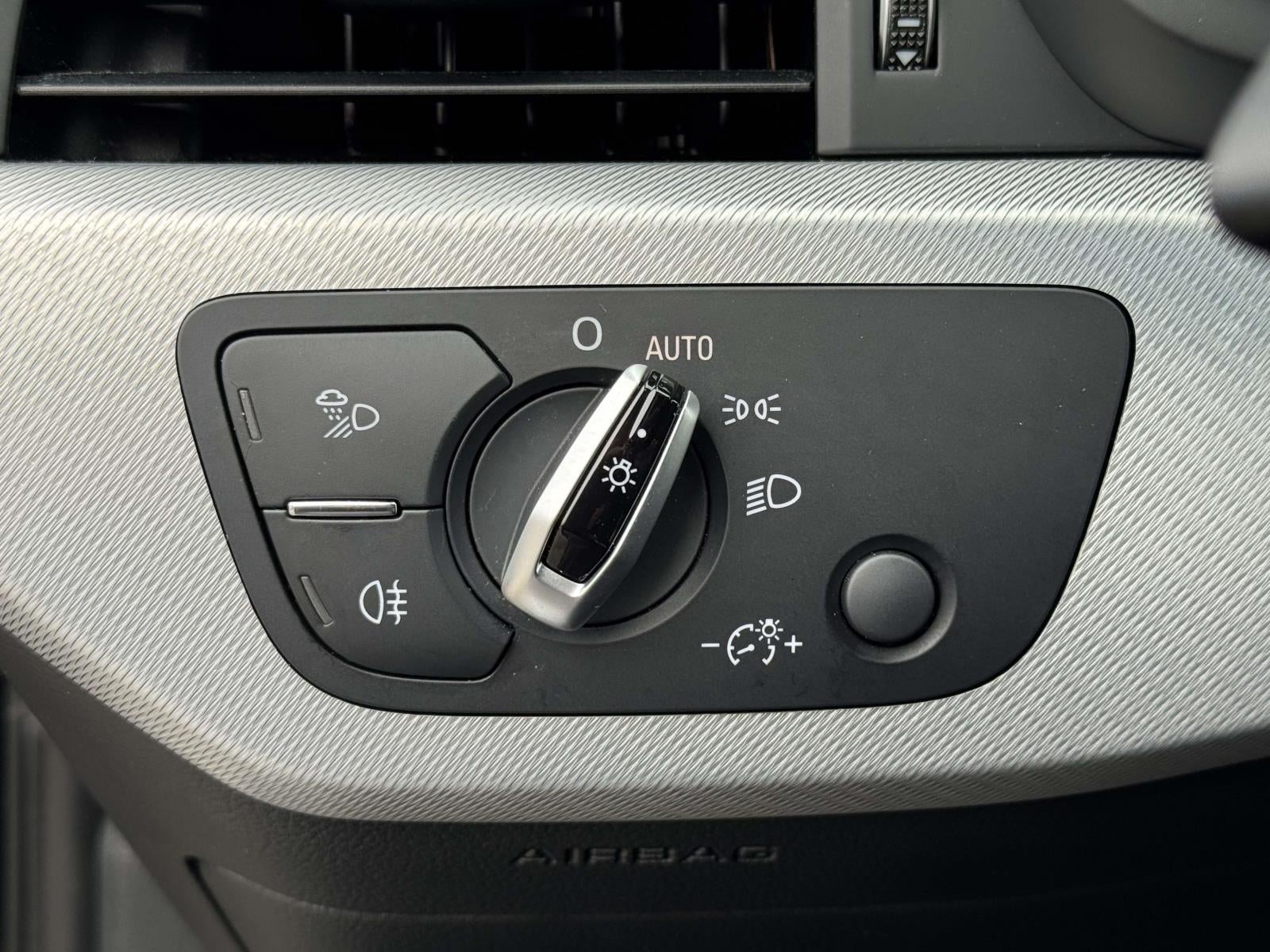 2017 Audi A4 2.0T ultra Premium