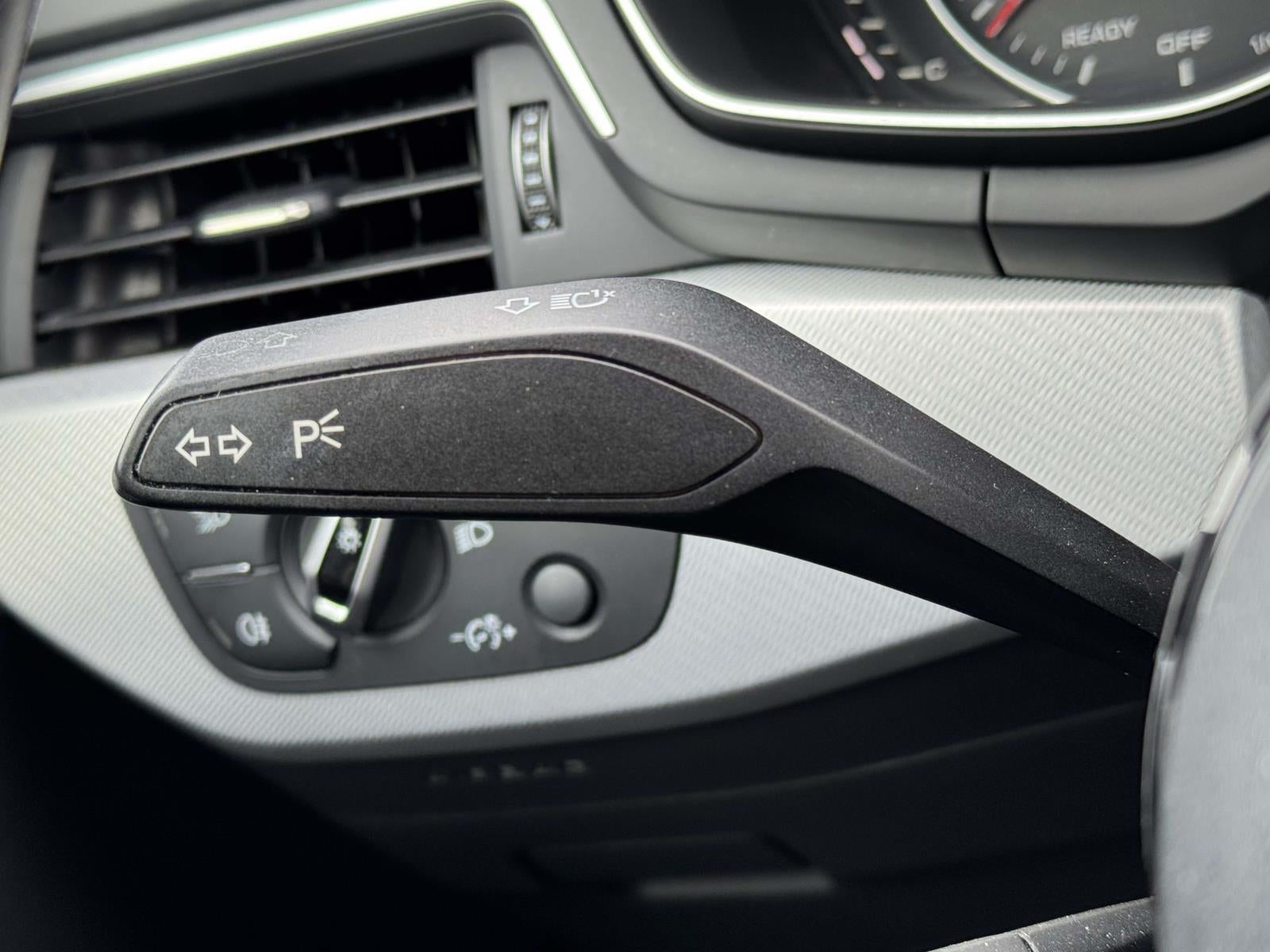 2017 Audi A4 2.0T ultra Premium