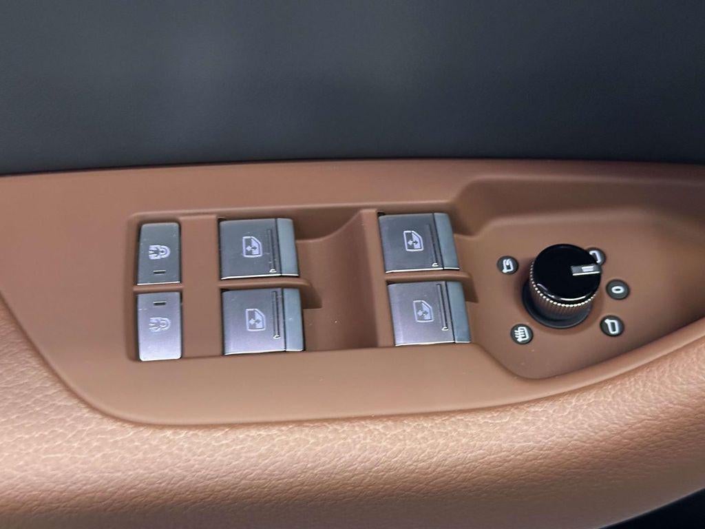 2025 Audi A6 Premium 55 TFSI quattro S tronic