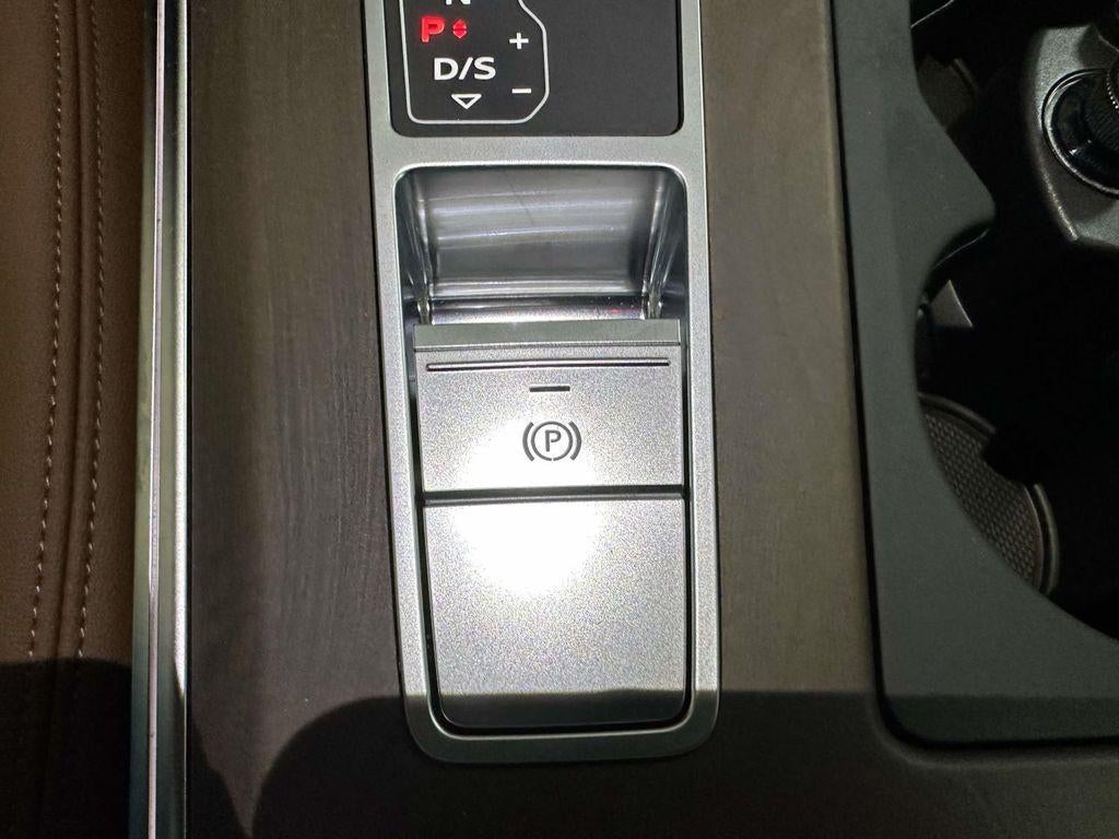 2025 Audi A6 Premium 55 TFSI quattro S tronic