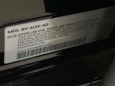 2025 Audi A8 L 55 TFSI quattro Tiptronic