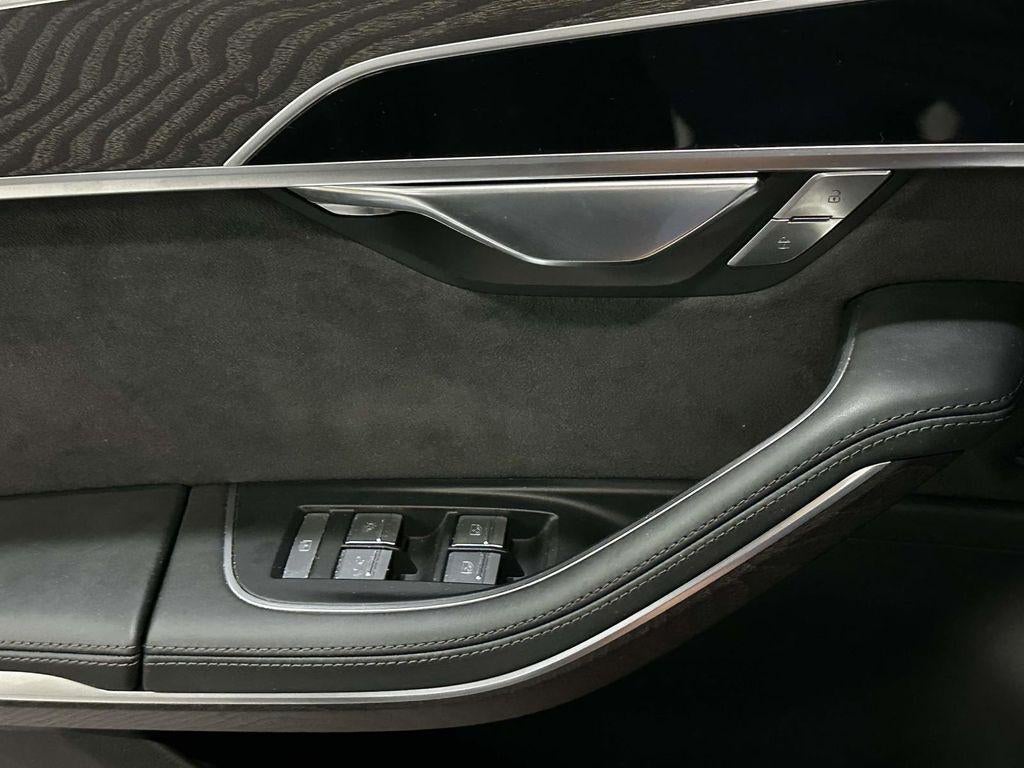 2023 Audi A8 L 55 TFSI quattro Tiptronic