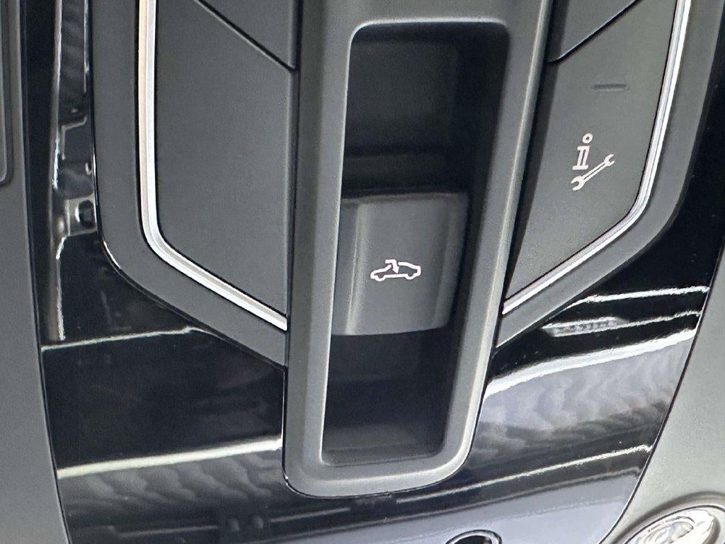 2025 Audi A6 Prestige 55 TFSI quattro S tronic