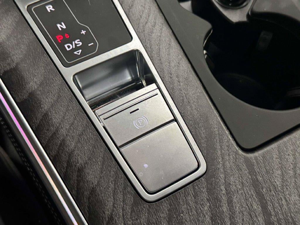 2025 Audi A6 Prestige 55 TFSI quattro S tronic