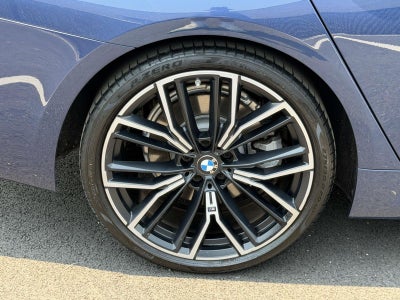 2022 BMW 530 i xDrive
