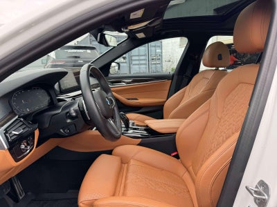 2023 BMW 530 i xDrive