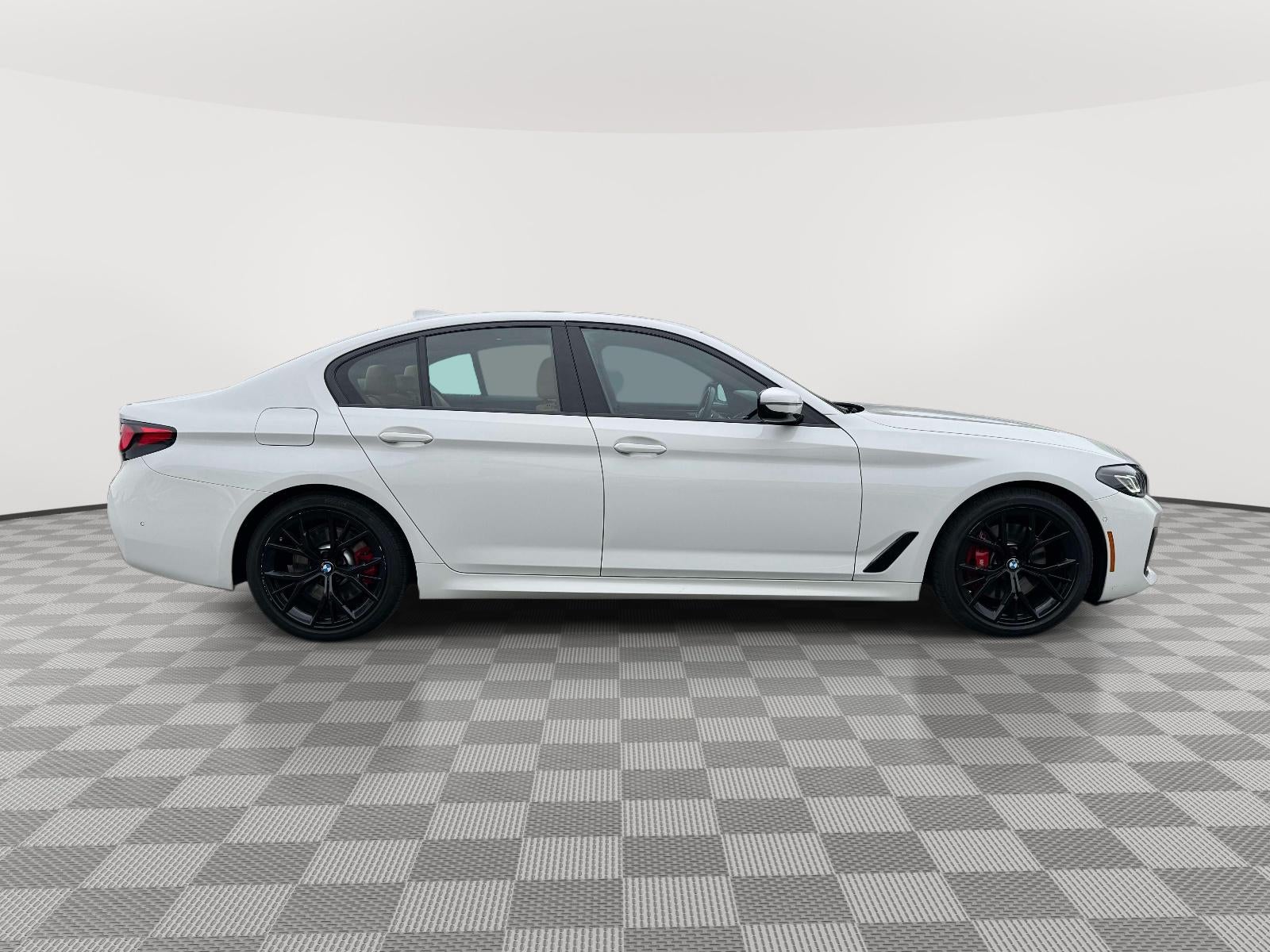 2023 BMW 530 i xDrive