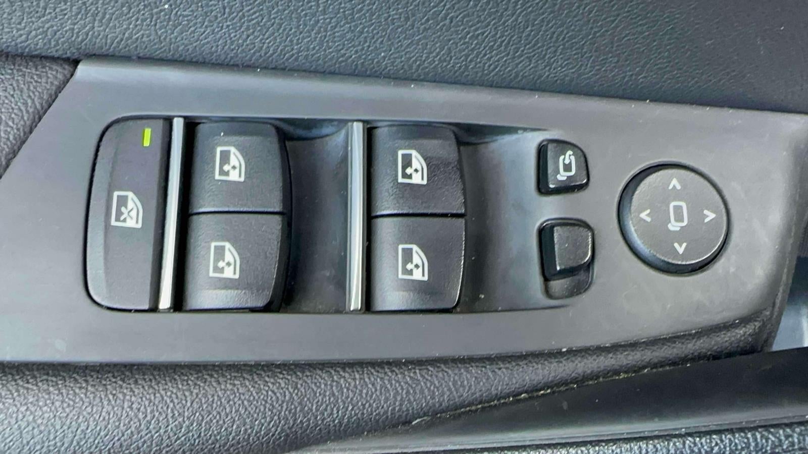 2022 BMW 530 i xDrive