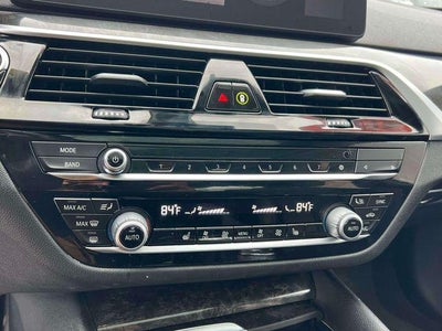 2022 BMW 530 i xDrive