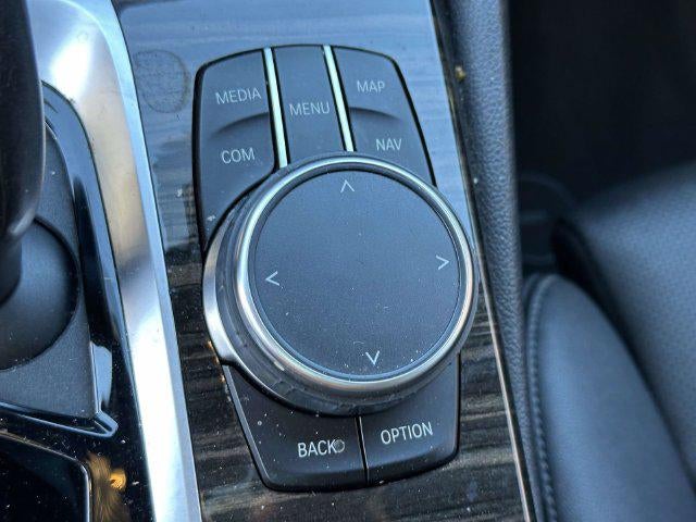 2023 BMW 530 i xDrive