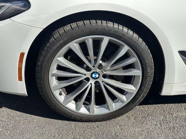 2023 BMW 530 i xDrive