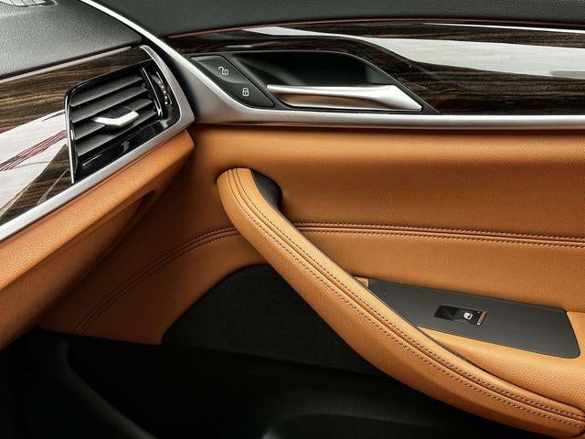 2023 BMW 530 i xDrive