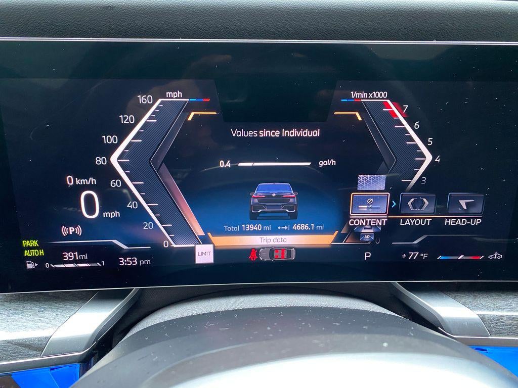 2025 BMW 740i xDrive